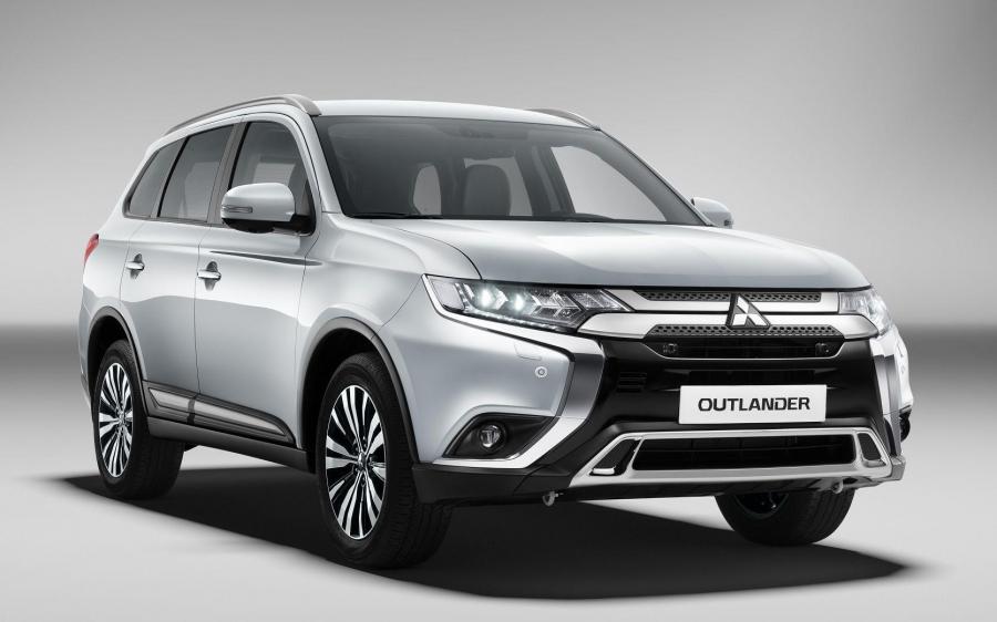 Mitsubishi Outlander (CIS) '2018